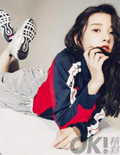 宋祖儿娱乐吃瓜