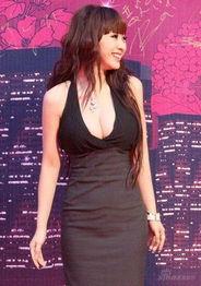娱乐吃瓜女星加好友,娱乐圈“吃瓜”女星好友圈大揭秘