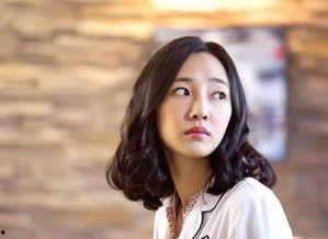 娱乐吃瓜酱路拍,明星日常瞬间，吃瓜酱带你探秘娱乐圈幕后”