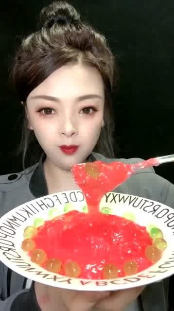 娱乐吃瓜酱姐姐和弟弟,姐姐与弟弟的温馨互动与成长故事
